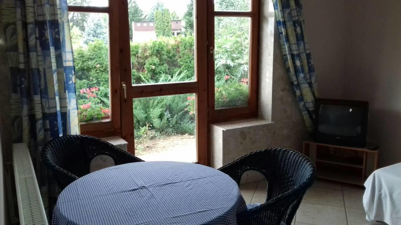 Palatinus Apartmanok Кестхей Экстерьер фото